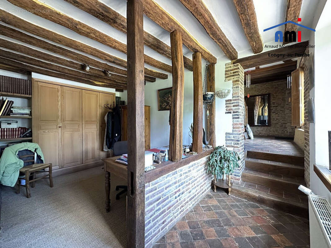 Maison à LONGNY-AU-PERCHE