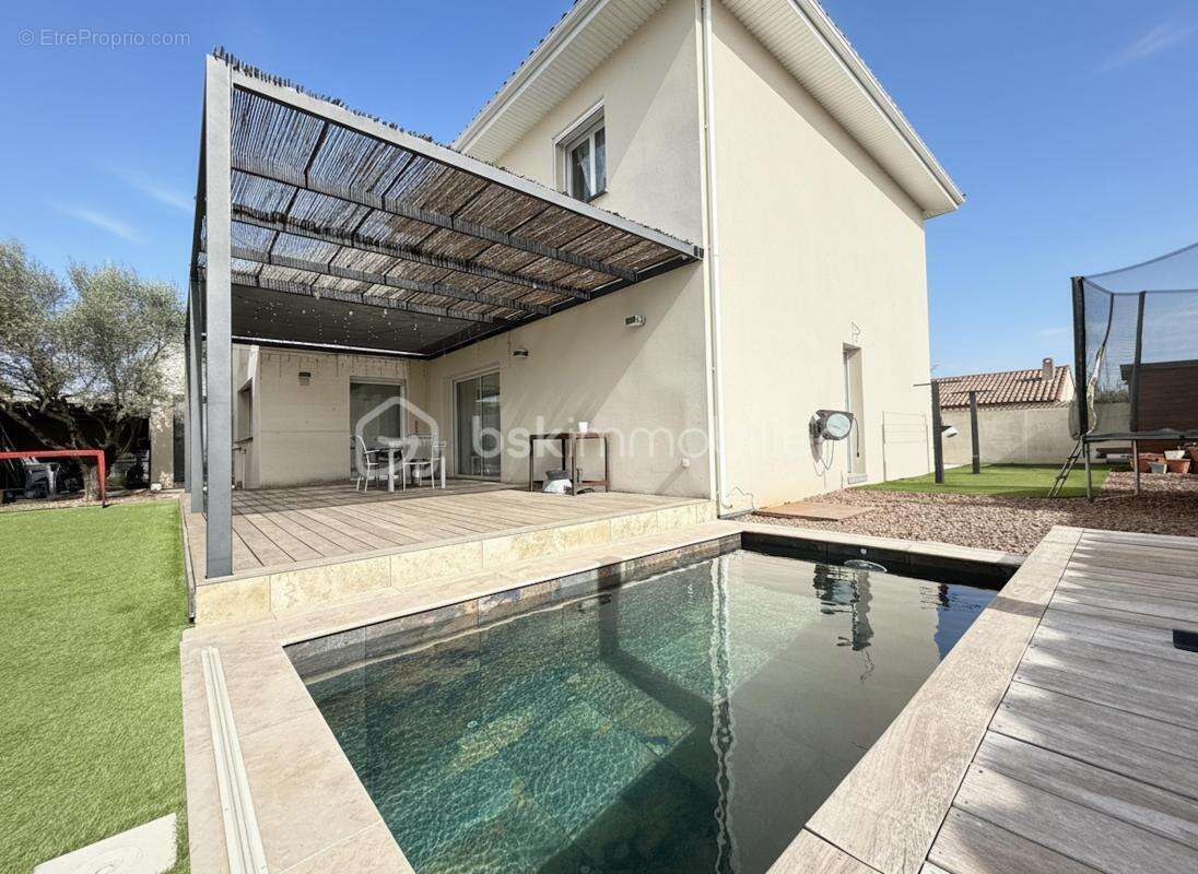 Maison à SAINT-ANDRE-DE-SANGONIS