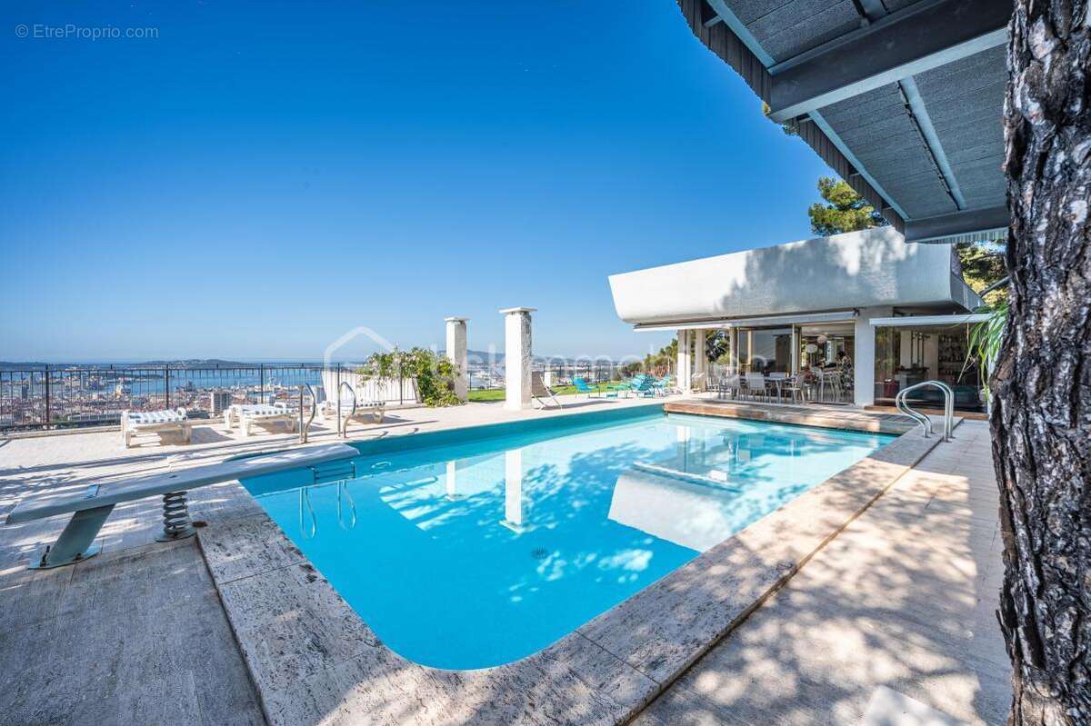 Appartement à TOULON