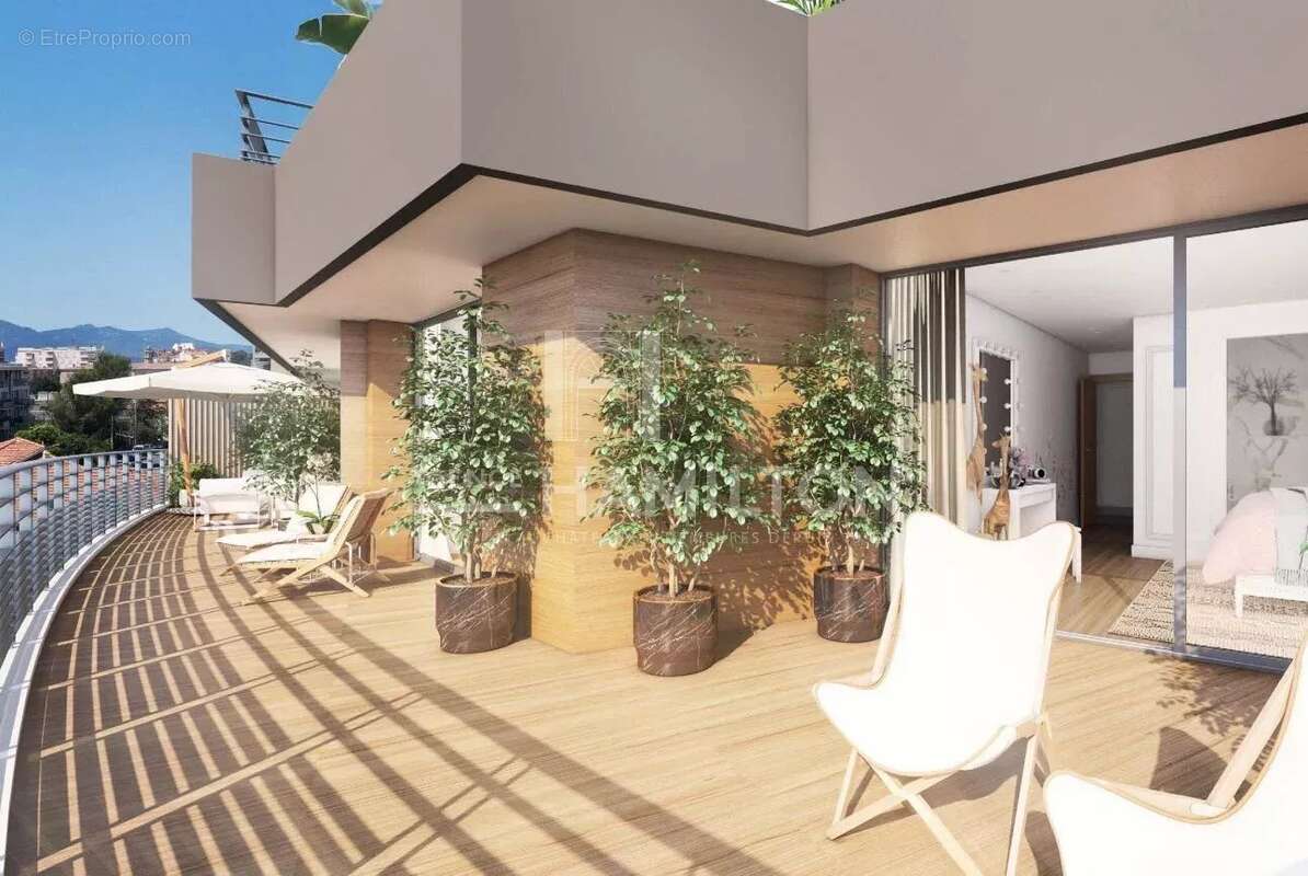 Appartement à CANNES