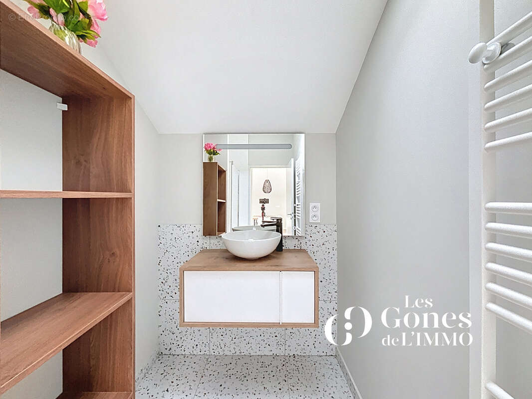 Appartement à CRAPONNE