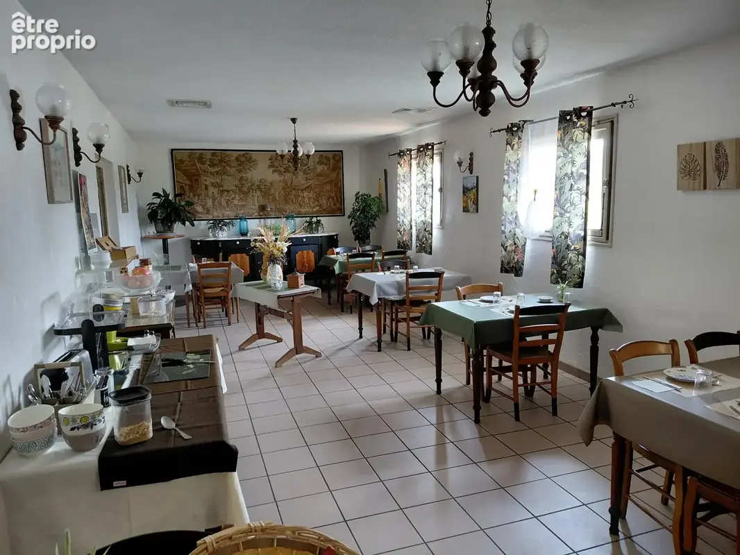 Fonds de commerce et murs à vendre NOUILHAN (65) : hôtel-restaurant + maison d'habitation - photo 9