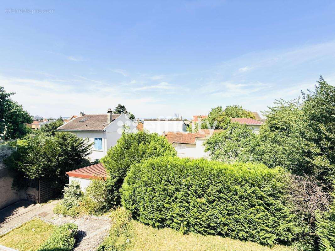Maison 150 m² à Chatillon  - photo 11