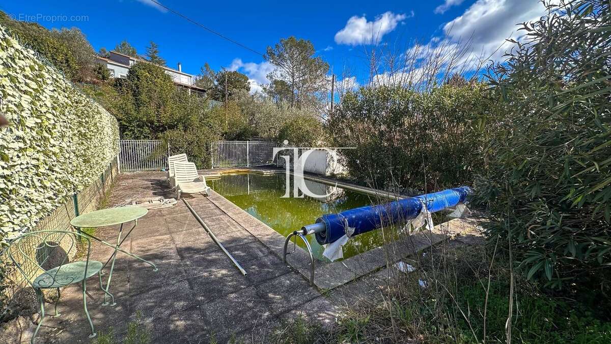 Maison à SAINT-AMBROIX
