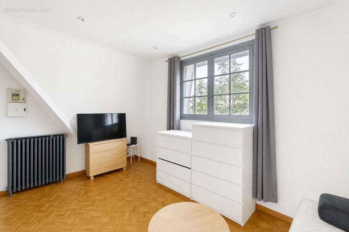 Appartement à CHENNEVIERES-SUR-MARNE