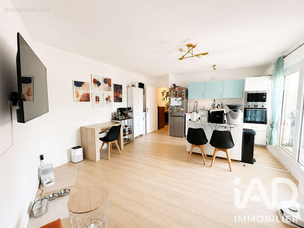 Photo 5 - Appartement à CHAMPIGNY-SUR-MARNE