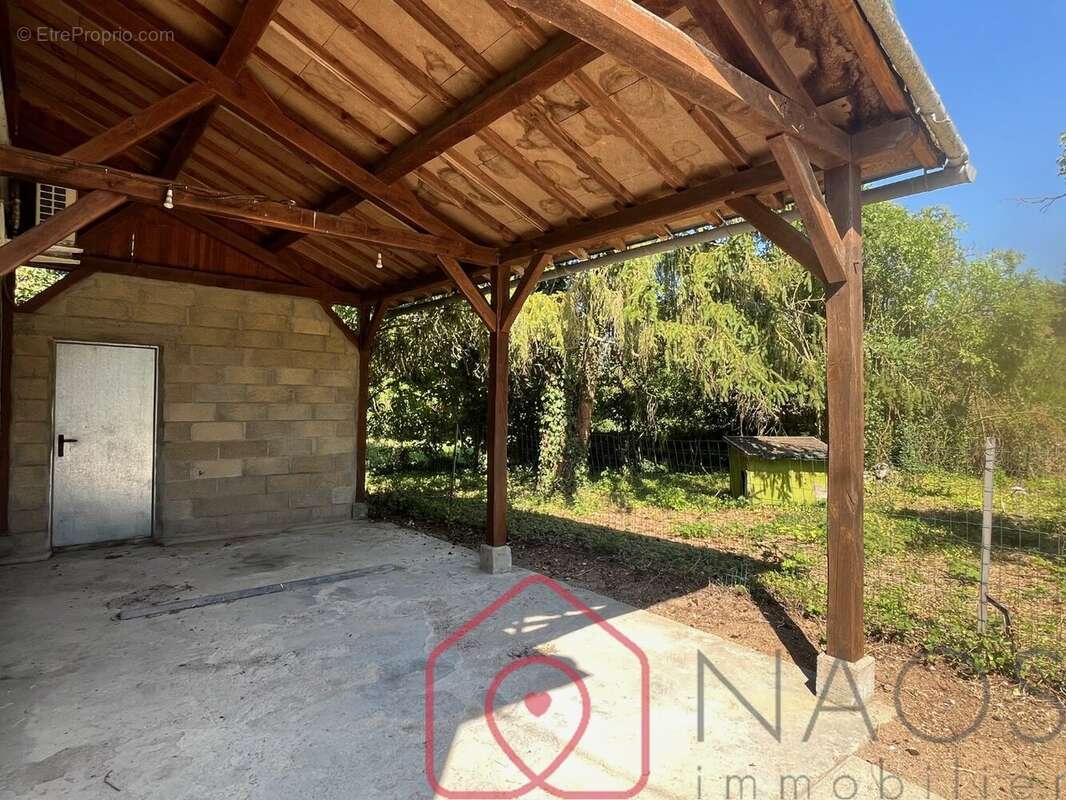 Maison à BEAUMONT-DU-GATINAIS