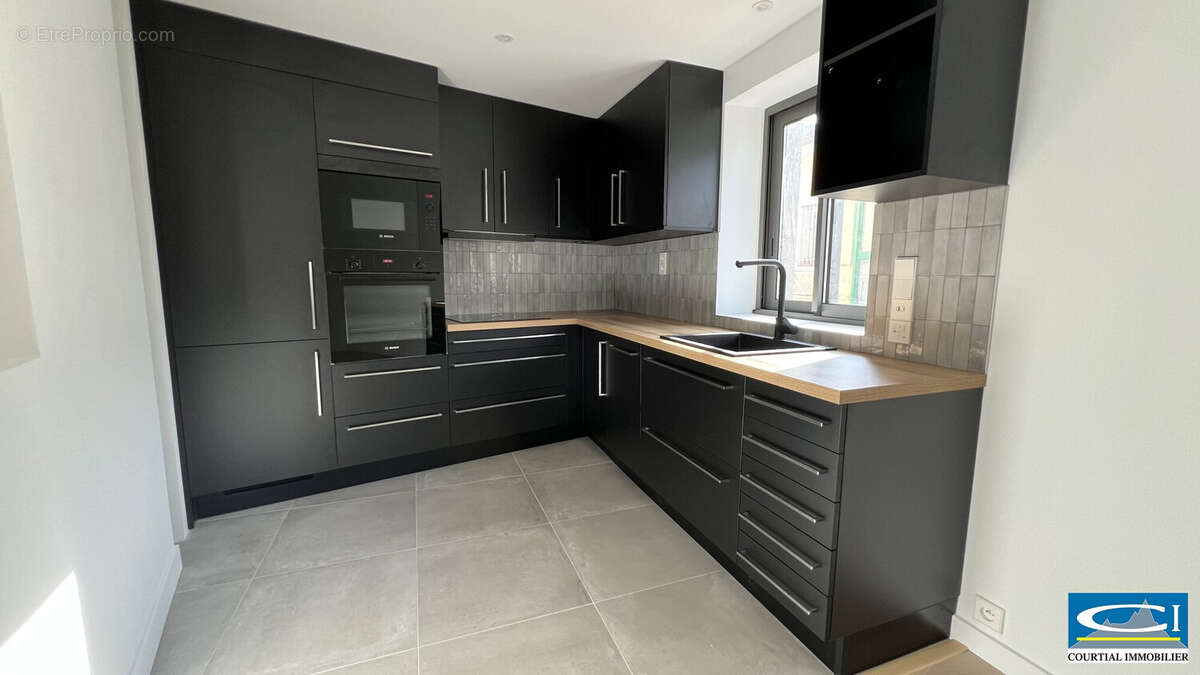 Appartement à TOURNON-SUR-RHONE