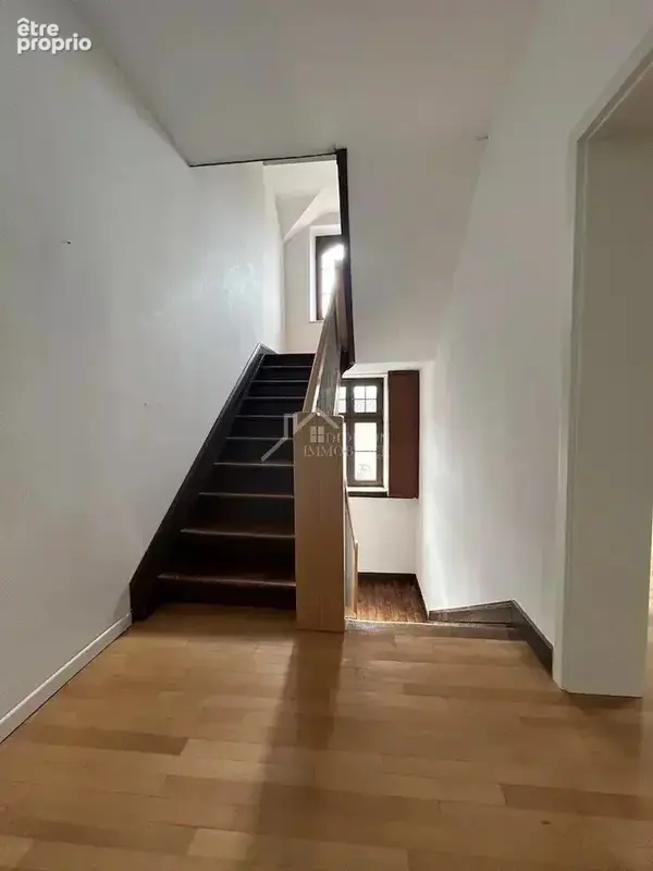 Maison 5 pièces - 145,49m² - photo 8
