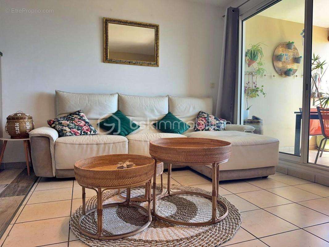  t4 duplex – dernier étage – vue mer – centre-ville les avirons  - photo 2
