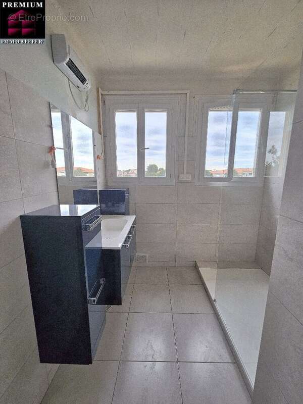 Appartement à SAINT-ESTEVE