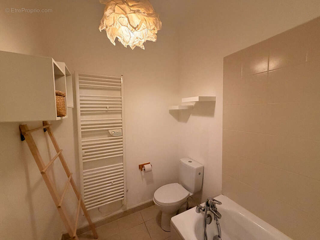 Appartement SETE centre ville 2 pièce(s) 43 m2 - photo 6