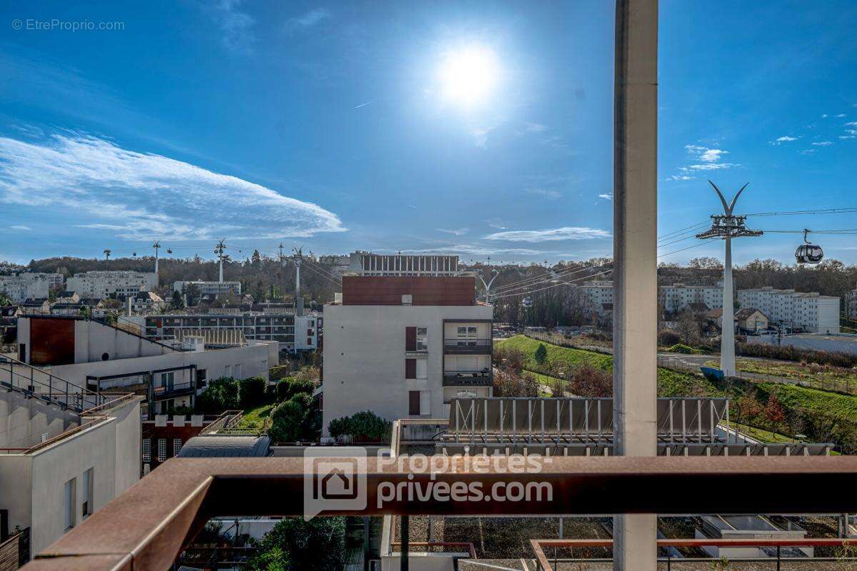 Appartement à LIMEIL-BREVANNES
