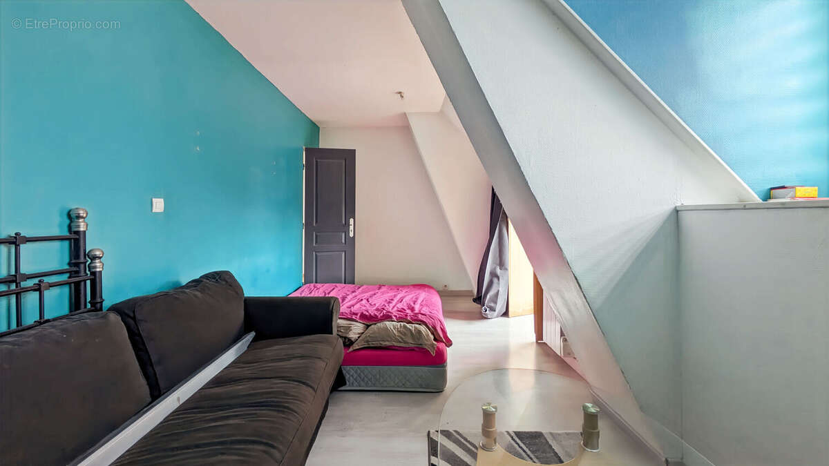 Maison à DINGE