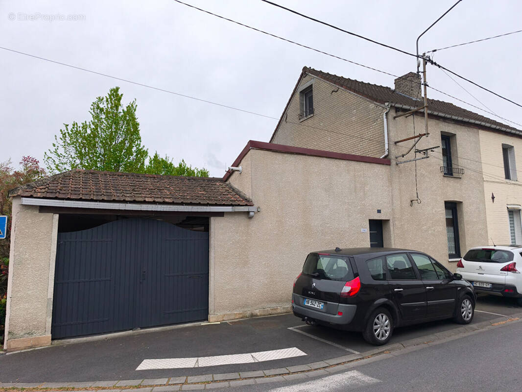 Maison à FRESNES-SUR-ESCAUT