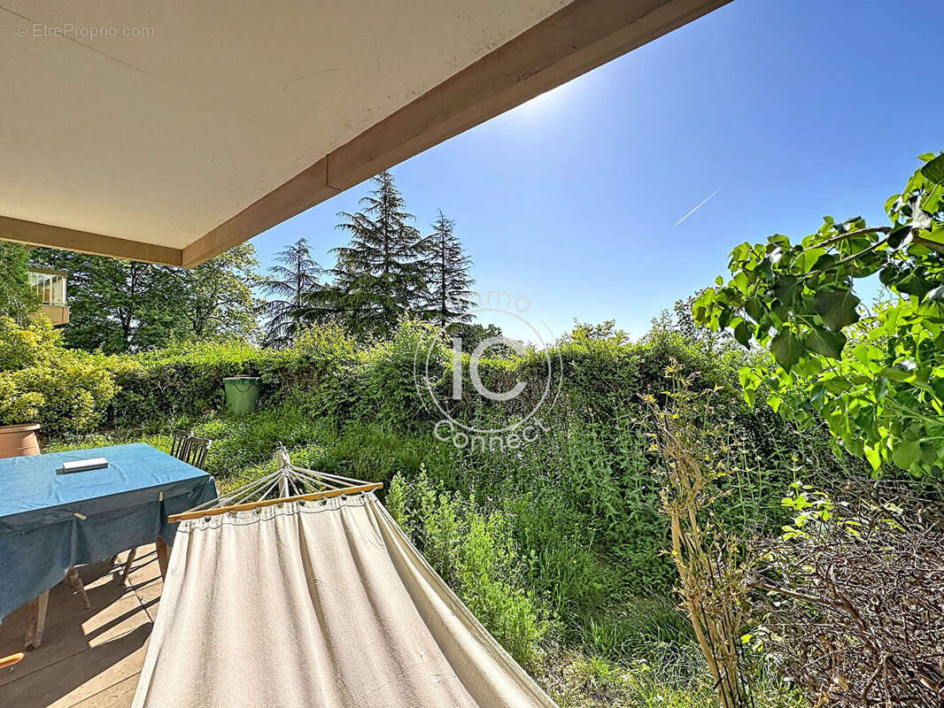 Appartement à SAINTE-FOY-LES-LYON