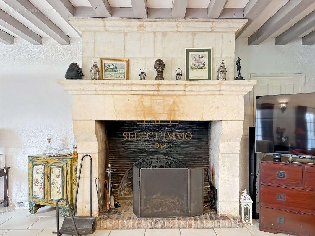 Maison à ARNIERES-SUR-ITON