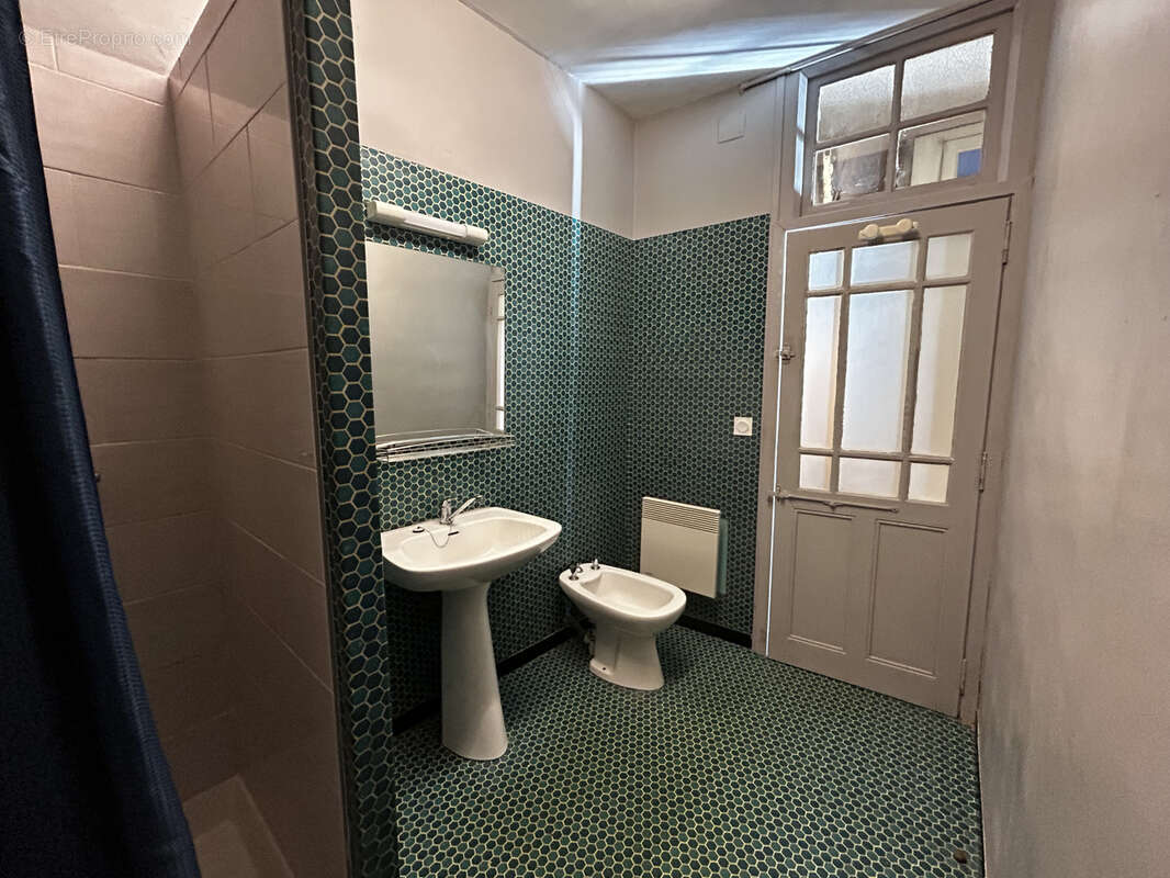 Maison à LABRUGUIERE