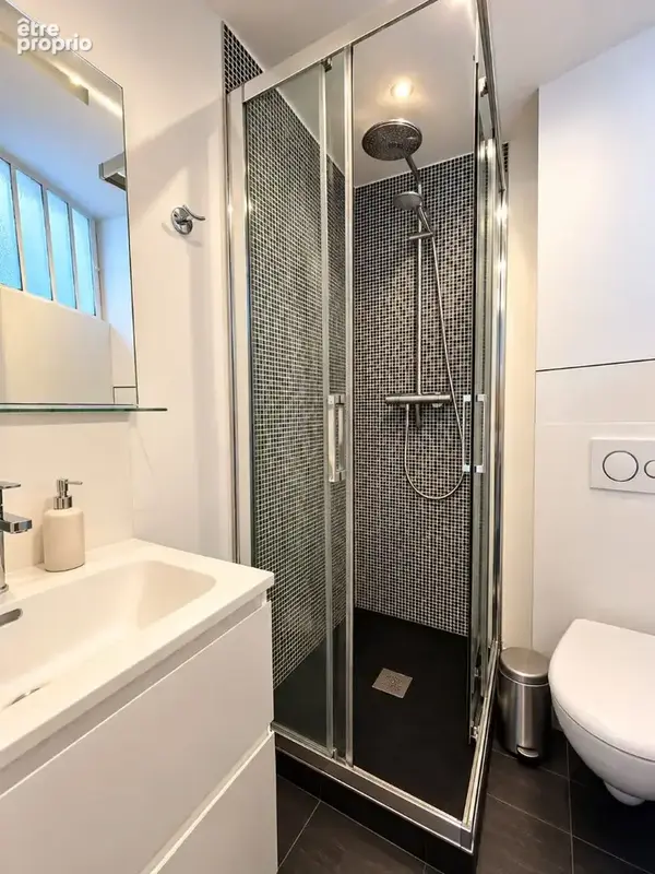 Rue Jacob - Saint-Germain-des-Prés  Élégant 2 pièces de 42 m² dans un immeuble du XVIe siècle - photo 6