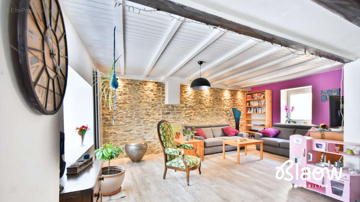 Maison 139 m² à Villemoirieu  - photo 2