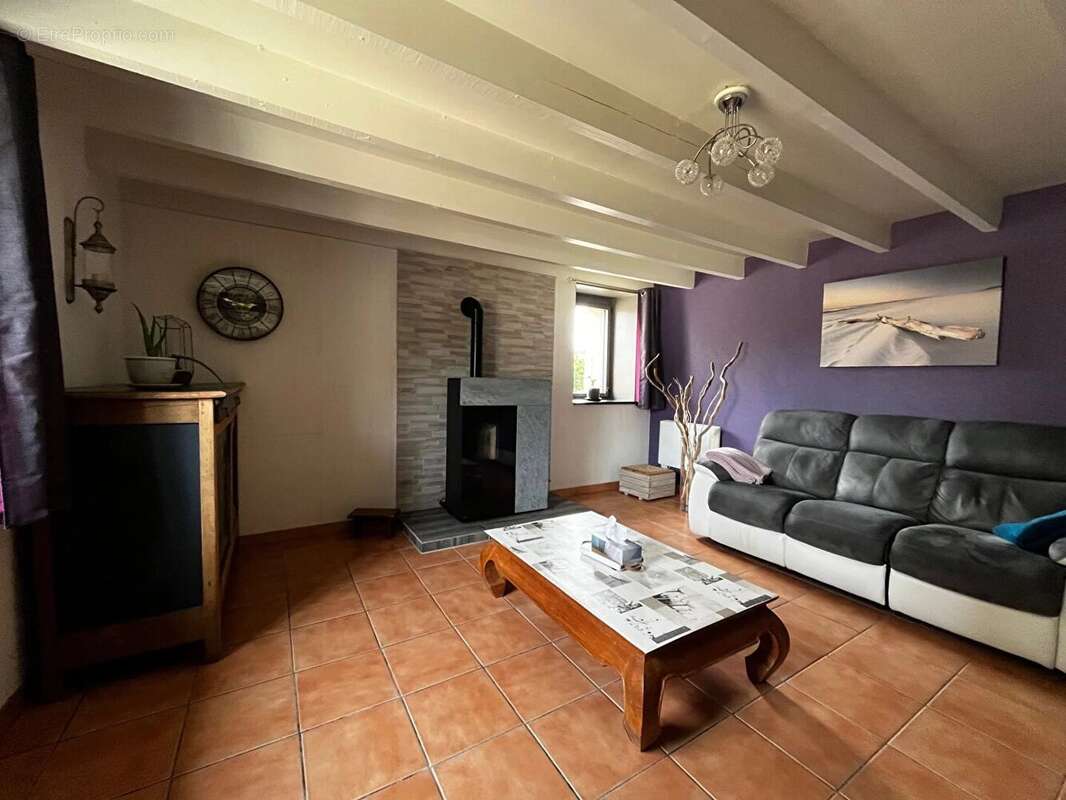 Maison à PLOUVARA