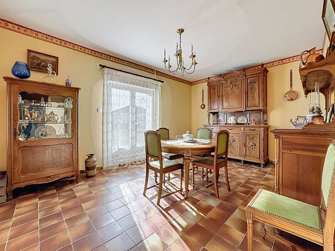 Maison à VIC-EN-BIGORRE