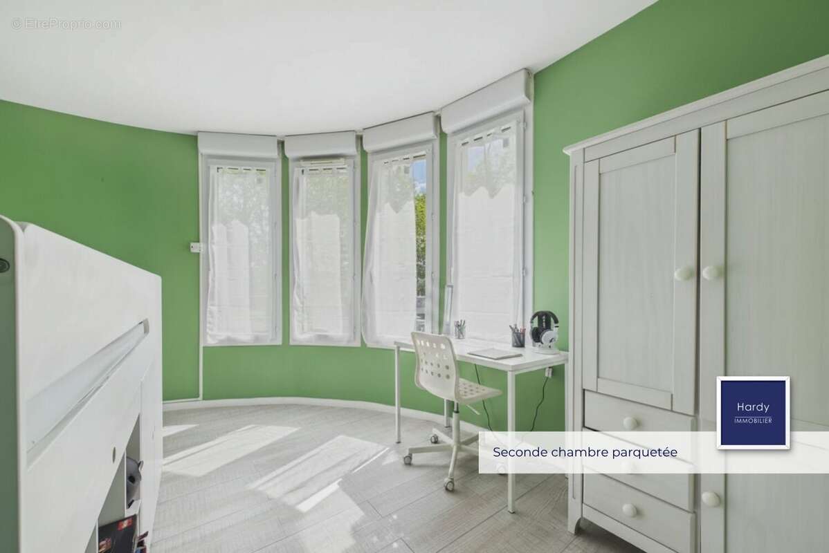 Appartement à PONTOISE