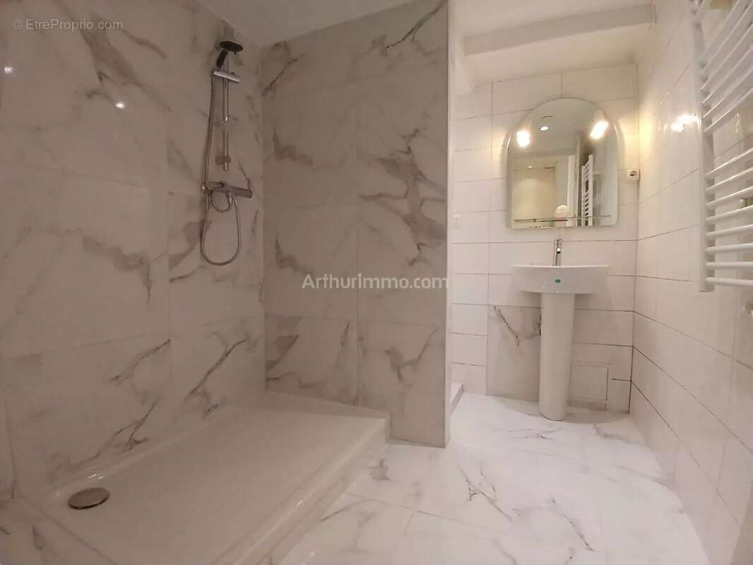 Appartement à VILLENEUVE-SAINT-GEORGES