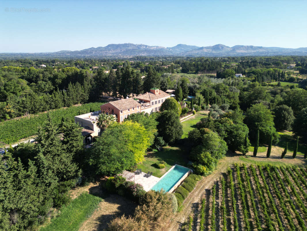 Maison à LORIOL-DU-COMTAT