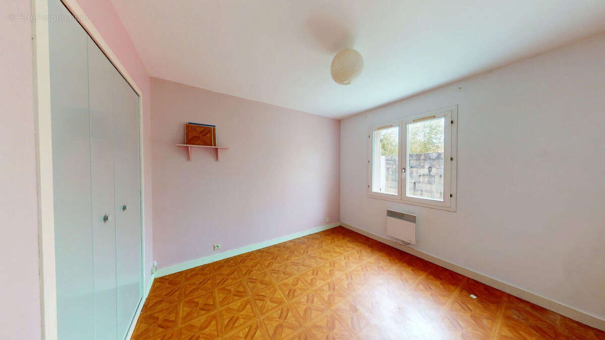 Maison à VAUX-SUR-MER