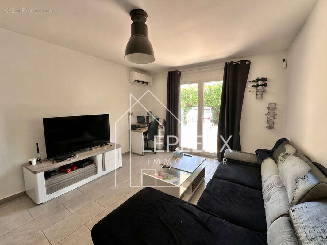Appartement à PEYMEINADE