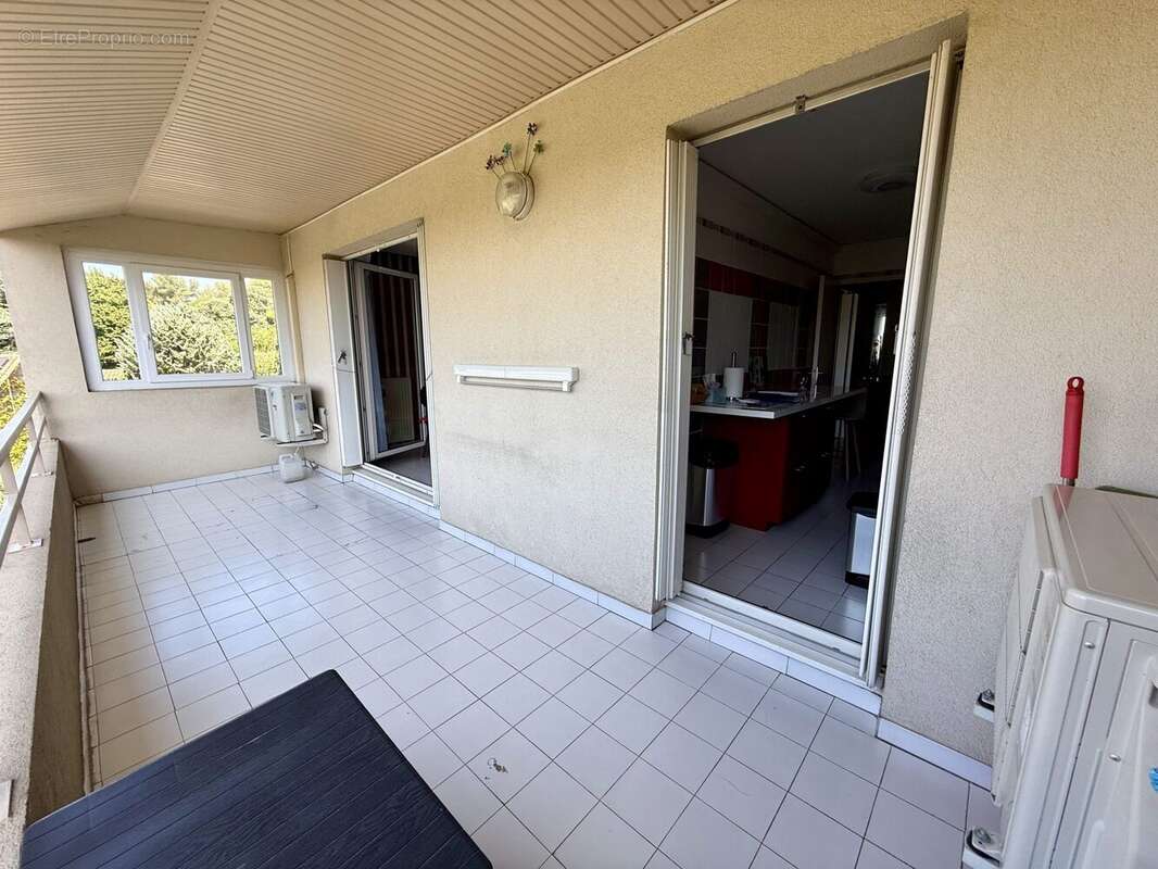 Appartement 65 m² à Nimes  - photo 6