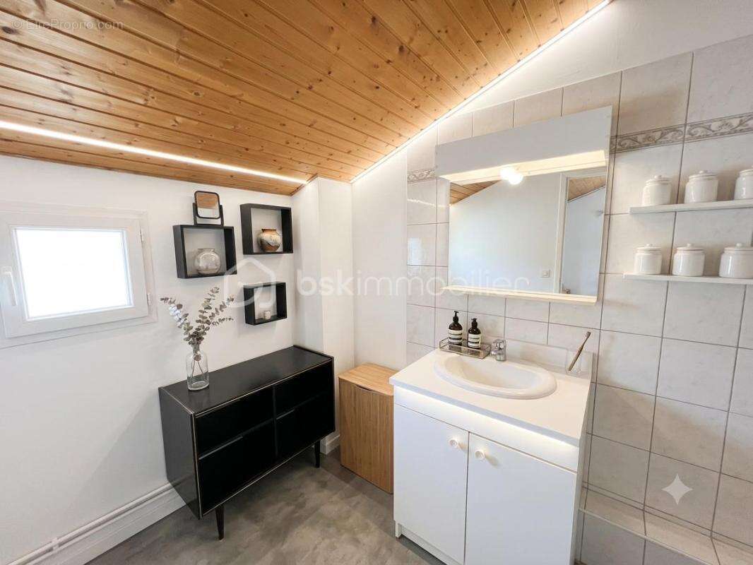 Maison de ville en duplex  T2 avec jardin - photo 4