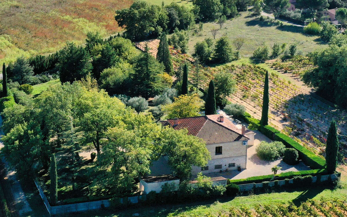 Maison à MODENE