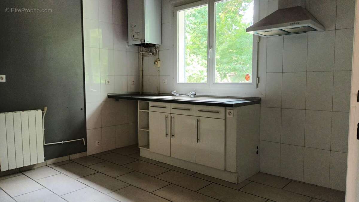Maison 130 m² à Saint-Magne  - photo 4