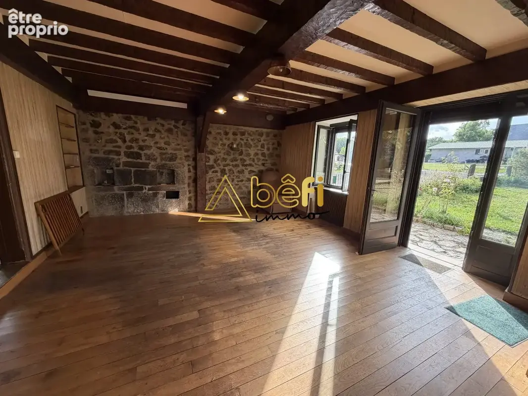 Maison 7 pièces 173 m² à vendre à Olby (63210) - photo 4