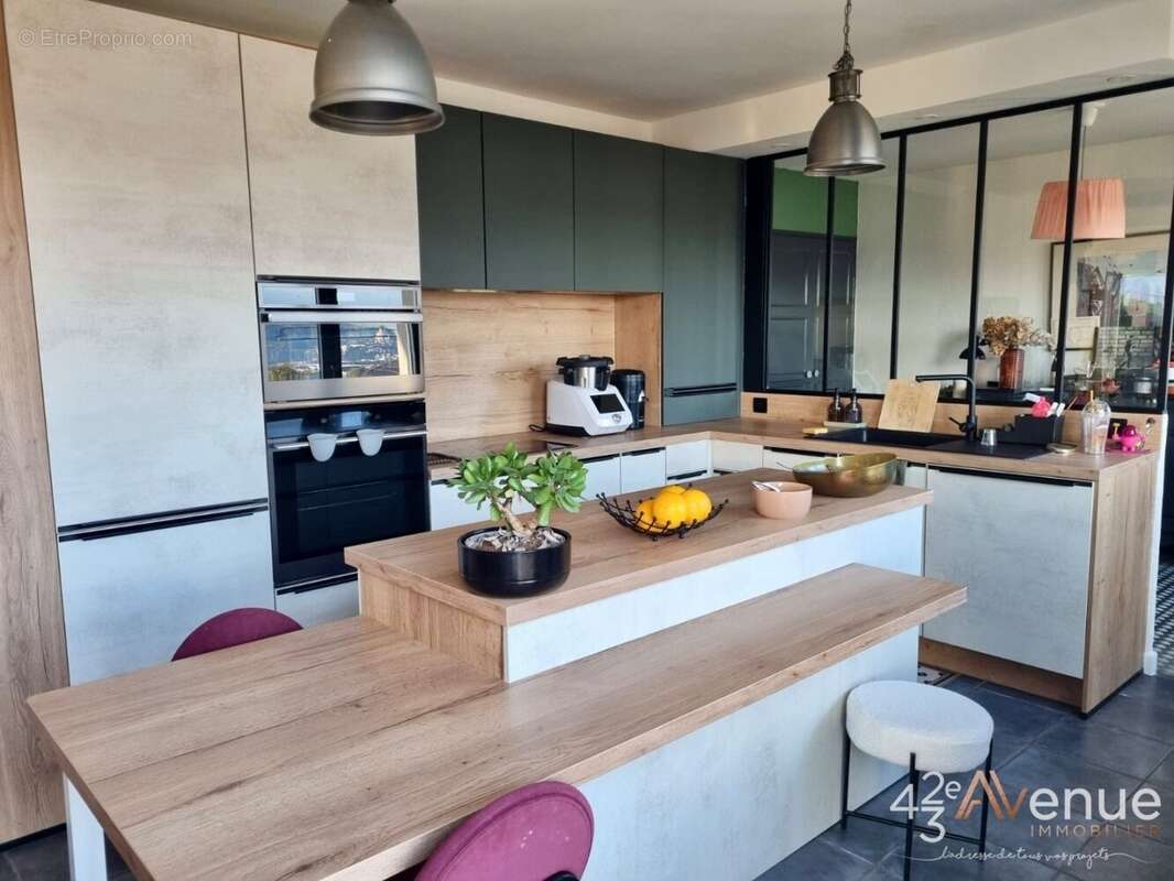 Maison à SAINT-ETIENNE