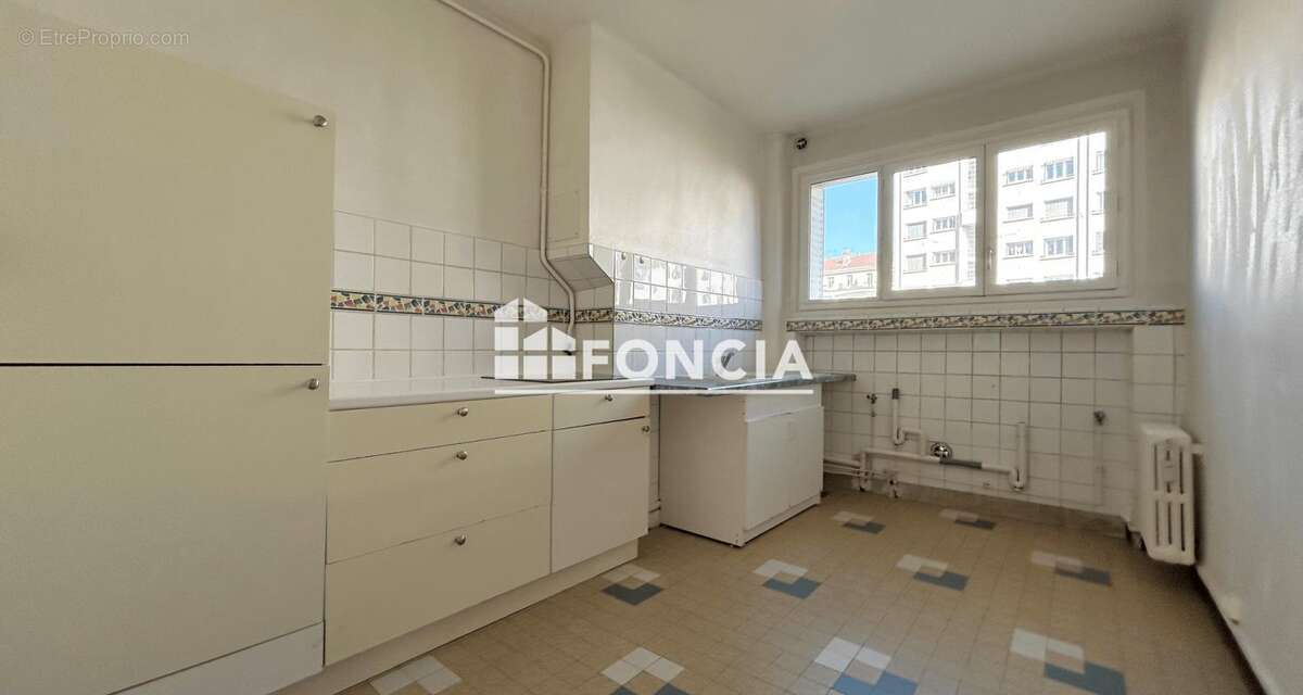 Appartement à LYON-4E