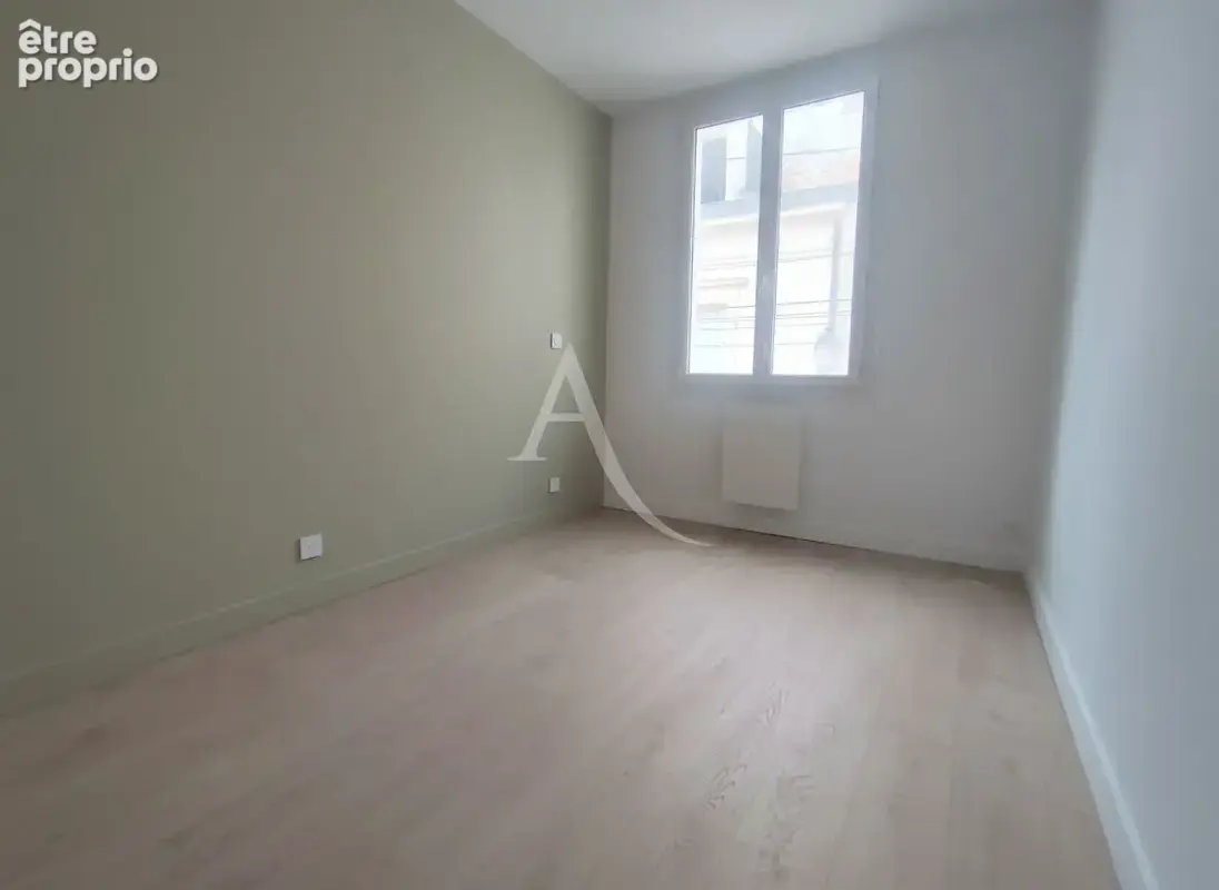 Appartement entièrement rénové 3 pièce(s) à 200 m de la pendule du remblai des Sables d'Olonne - photo 3