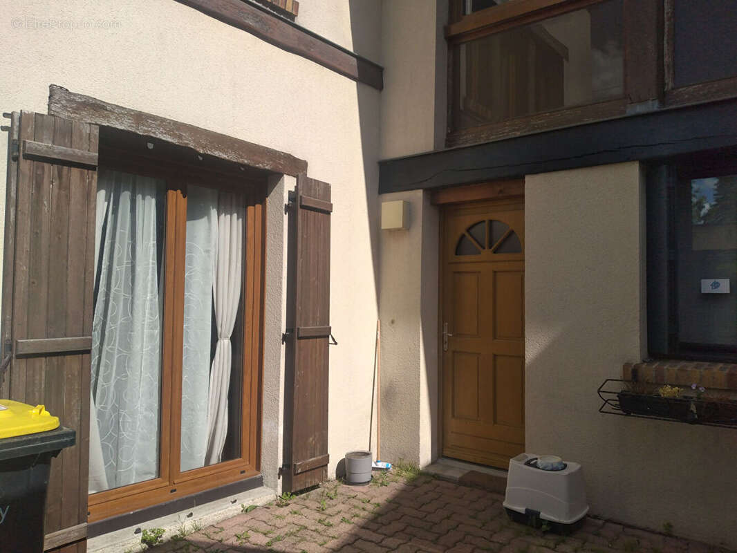 Appartement à MEZIERES-SUR-SEINE