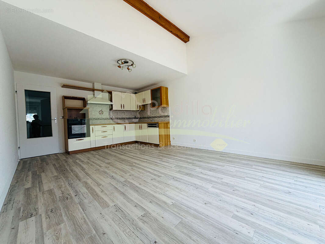 Appartement à CLUSES
