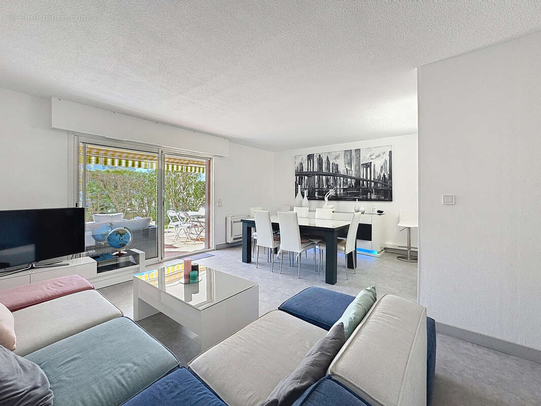 Appartement à SAINT-RAPHAEL