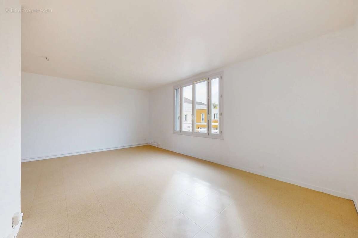 Appartement à COULOMMIERS