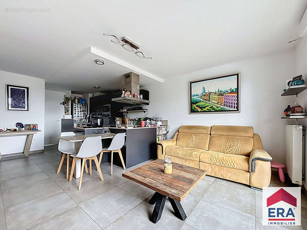 Appartement à VITRY-SUR-SEINE