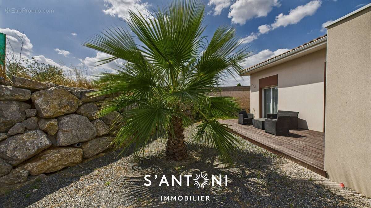 MONTBLANC Maison T4 plain-pied piscine très grand garage  Montblanc - photo 19