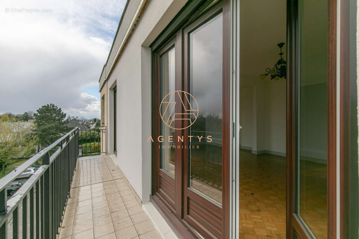 Appartement à CHENNEVIERES-SUR-MARNE