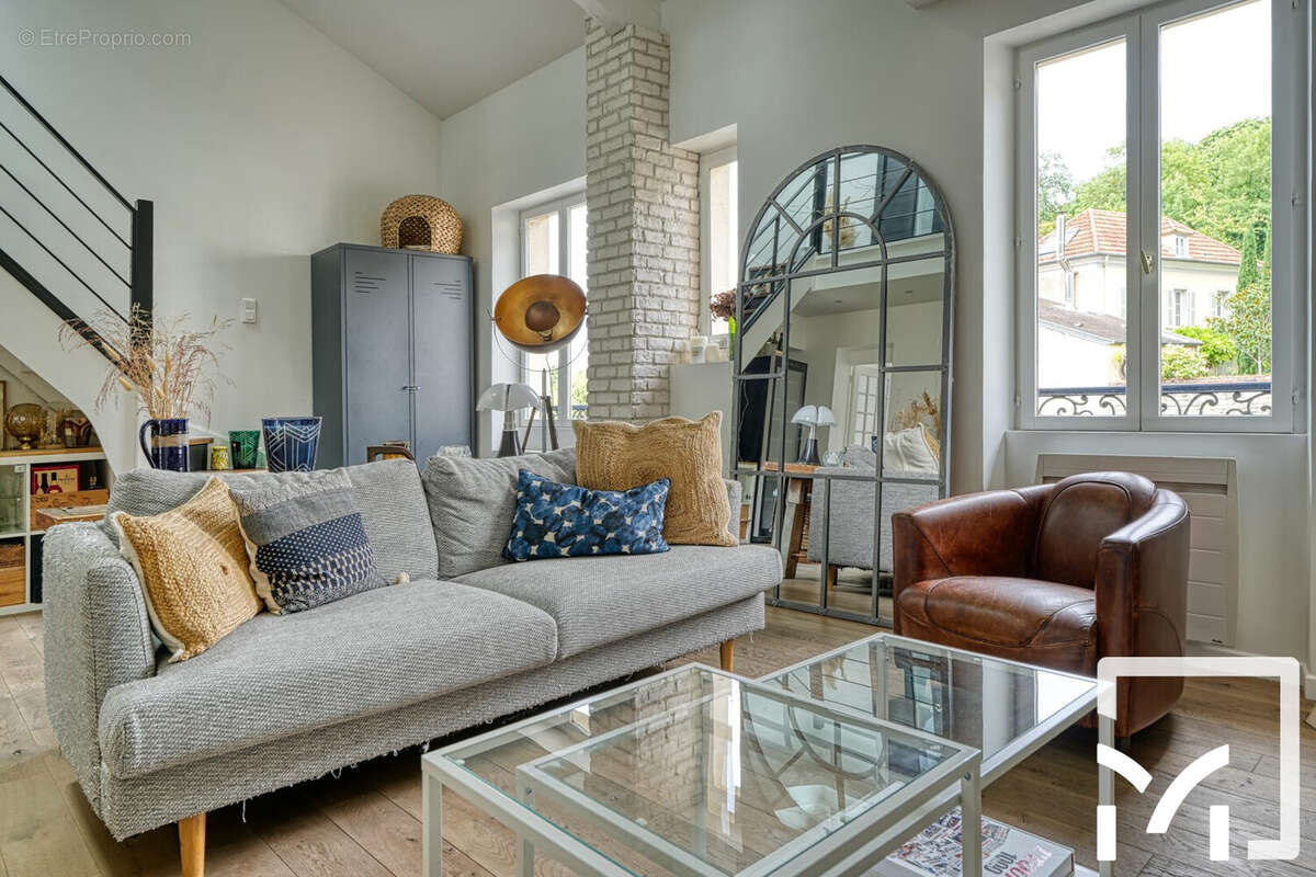 Appartement à BOUGIVAL