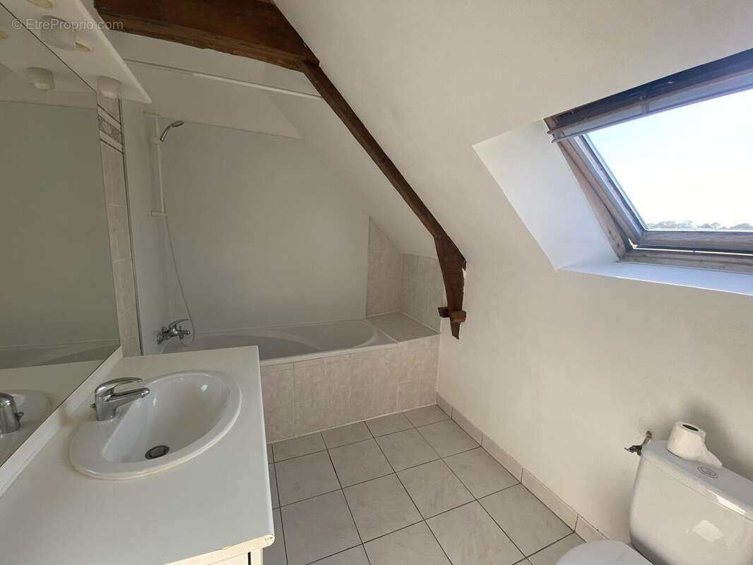 Appartement 80 m² à Caudan  - photo 8