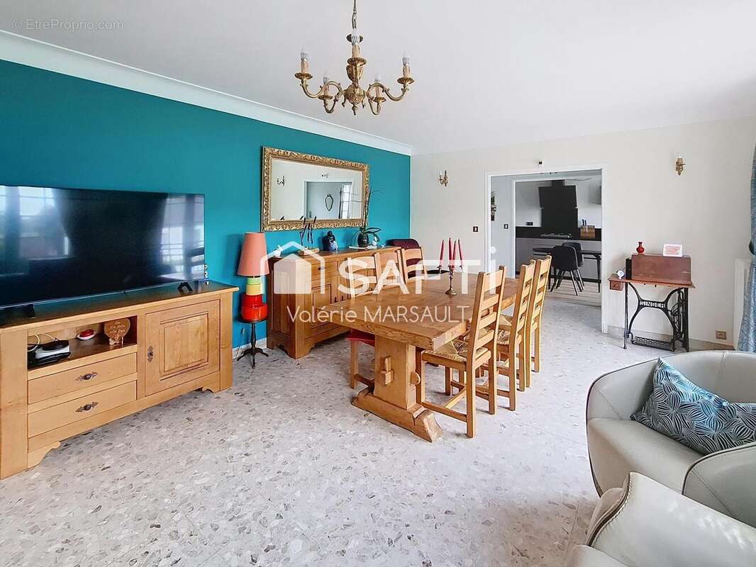 Photo 3 - Maison à PARCAY-MESLAY