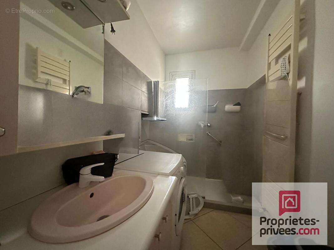 Appartement à SALON-DE-PROVENCE